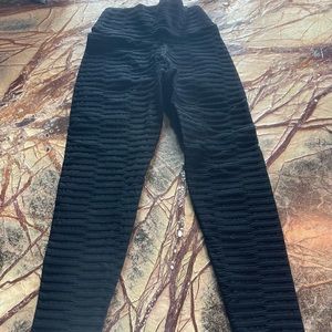 Tahira by KB leggings - only worn a few times.. too small